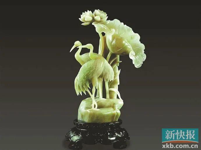 ▲馆藏广宁玉雕“花开并蒂”。粤博供图