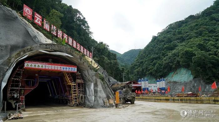 云南在建最长高速公路全线获批复！还有多个项目…