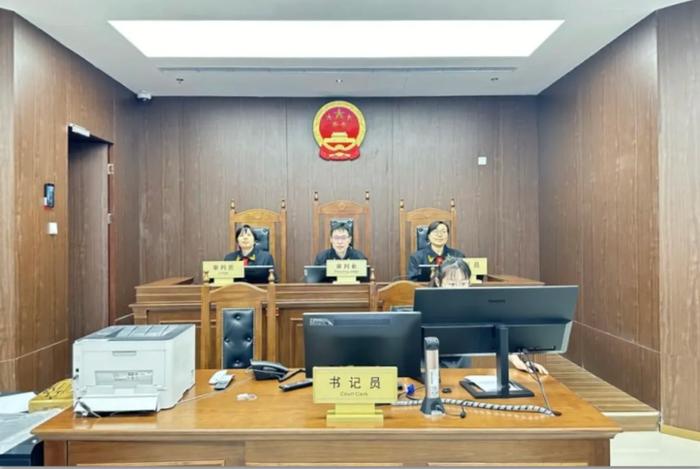 央行北京市分行行长巢克俭在北京金融法院出庭应诉行政处理二审案