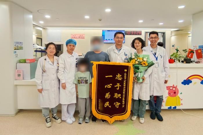 6岁患儿呼吸衰竭，江苏省人民医院医护人员彻夜未眠紧急救助