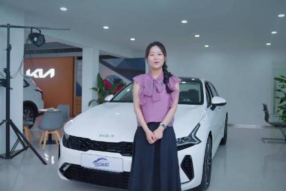 曾经的B级车颜值王起亚K5，如今猛降47000元，11出头的价格就能买到的中型车…