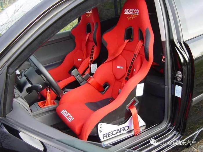 赛用座椅、安全带、防护网......如何选择车内赛用设备