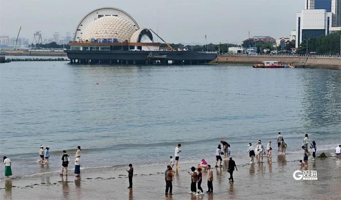 最高32°C，有阵雨或雷雨！本周青岛天气预报→