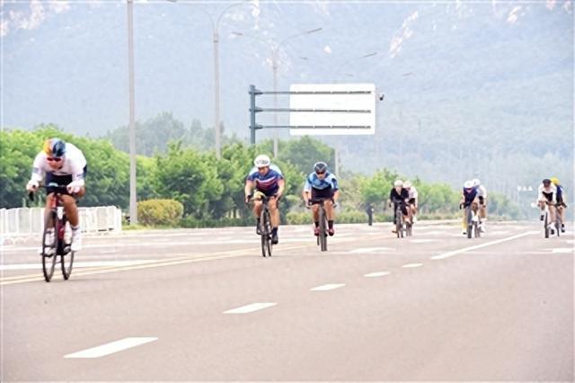 郑州市自行车公开赛等三大赛事接续举办 登封进入“体育+文旅”融合模式