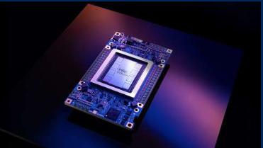 环球视角：英特尔推出新型数据中心芯片与 AMD 展开竞争