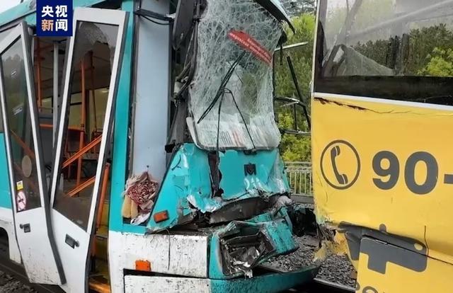 俄罗斯克麦罗沃市有轨电车相撞事故受伤人数升至130人