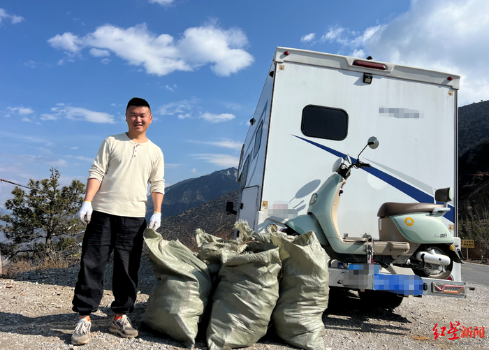 谈话“边捡废弃物边旅途”音频写手:我是想更多人看见,行善也能挣钱(图1) 谈话“边捡废弃物边旅途”音频写手:我是想更多人看见,行善也能挣钱(图1)