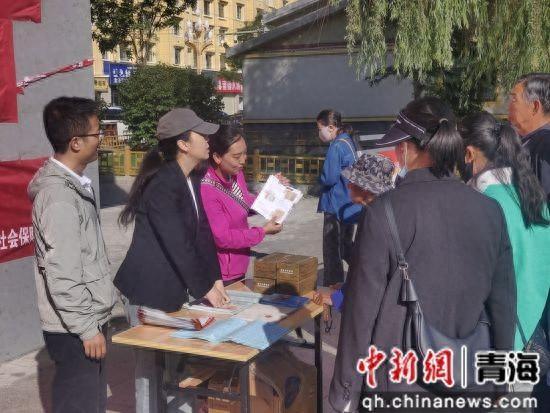 黄南州组织开展第十七个“6·9”国际档案日主题宣传活动