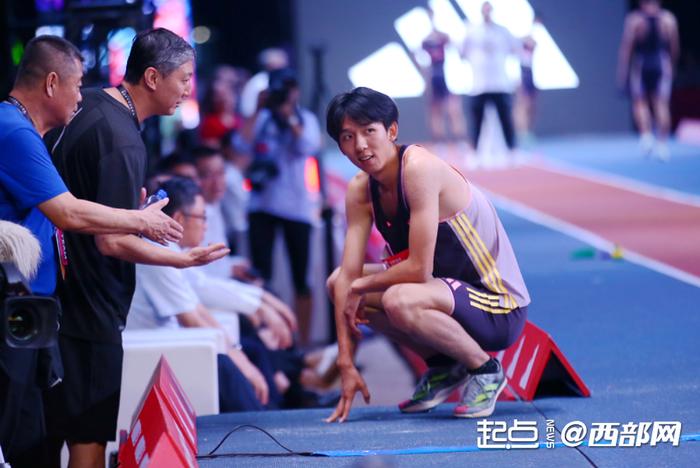 中国田径街头巡回赛在大明宫上演 陕西选手李程亮跳远8米17夺冠