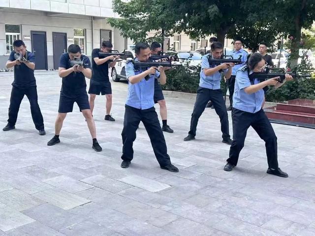三原法院司法警察大队开展实战化大练兵课目训练
