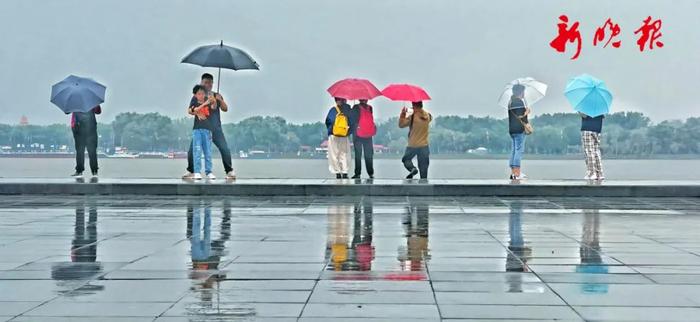 周末冰城还有雨吗？近期为何频繁出现雷阵雨？气象专家解读成因↘