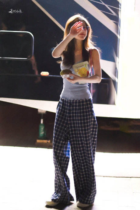 饭思思的身高 w700d1q75cms.jpg