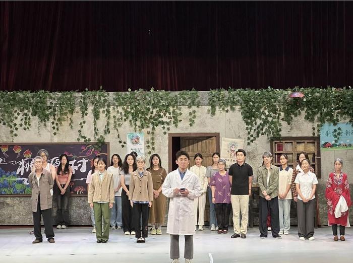 上海大学生校园戏剧的可贵之处，正是当下中国话剧的短板