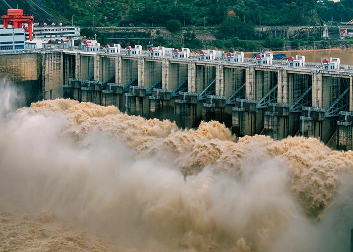 南方强降雨｜桂湘赣等地多座大坝、水库开闸泄洪