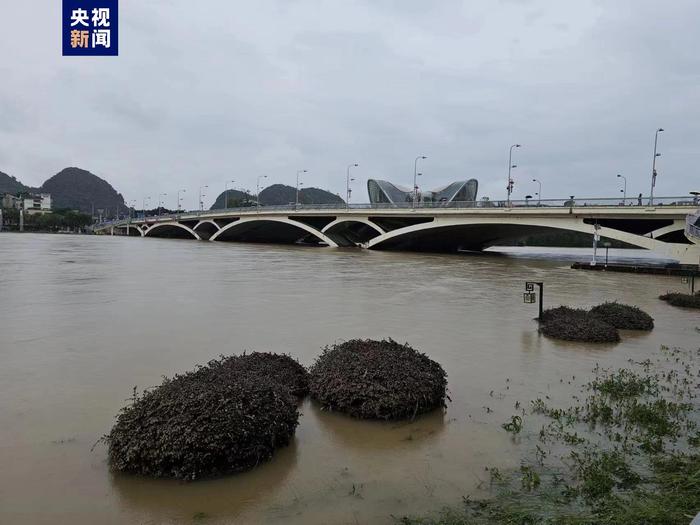 广西桂林发布洪水红色预警，漓江一河段现建站以来最高洪水位