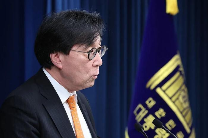韩国总统办公室国家安保室室长张虎镇 图片来源:央视新闻客户端