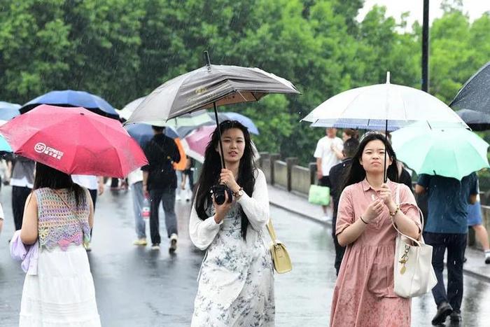 大暴雨特大暴雨，未来三天要当心 ，究竟何时才能喘口气?