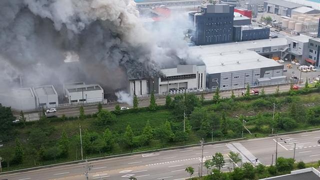 韩国一电池厂突发大火，现场已发现20多具遗体