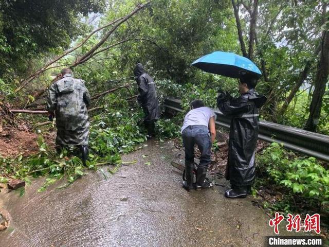 再发暴雨红色预警 杭州建德全力防汛抢险