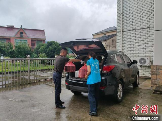 再发暴雨红色预警 杭州建德全力防汛抢险