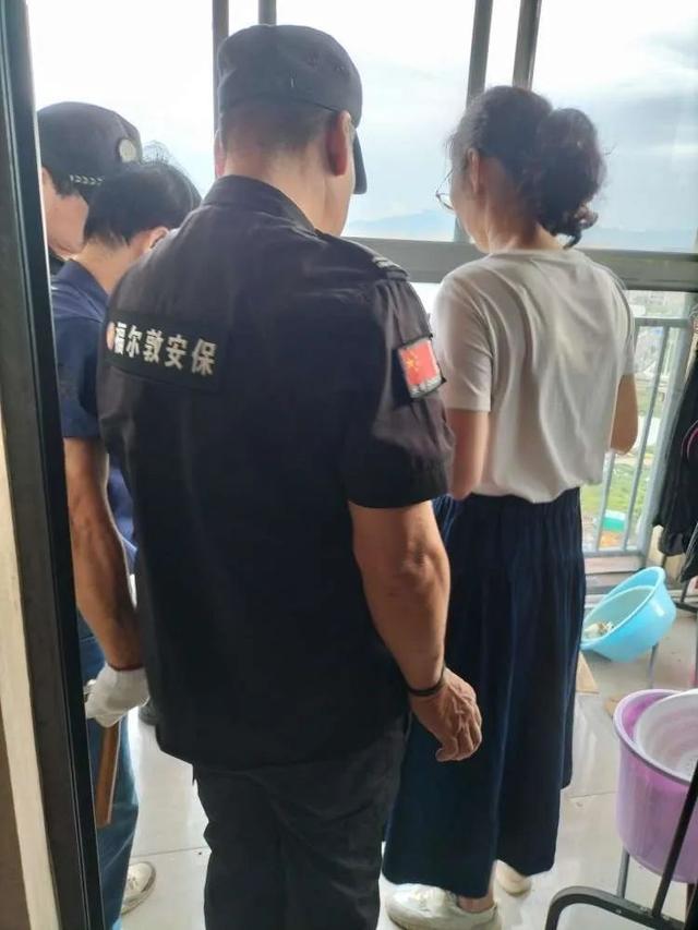 险！宁波一小区业主家突然飞进碎玻璃，无法确定嫌疑人！民警调查发现……