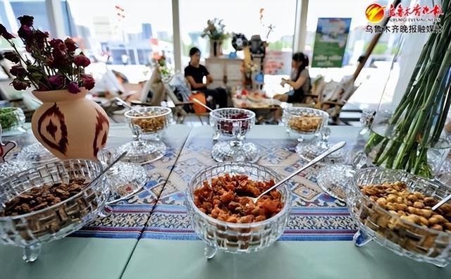 第八届中国—亚欧博览会丨3000平方米餐饮区为参会人员提供就餐服务