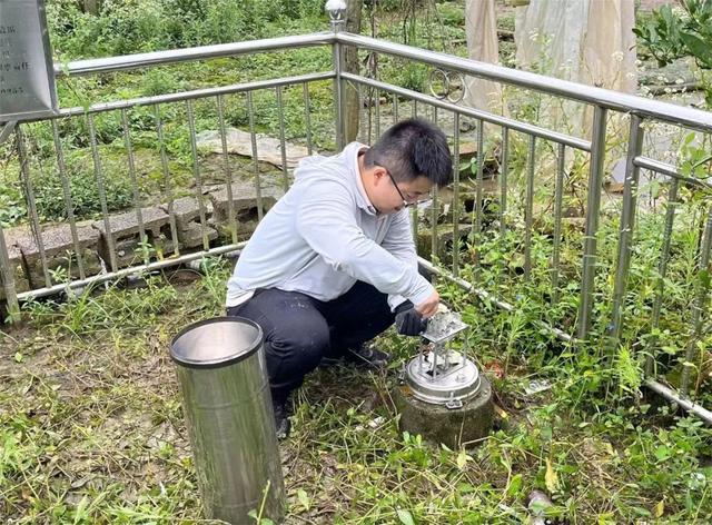 “战长沙”！湖南长沙暴雨，这组照片记录气象人的24小时！