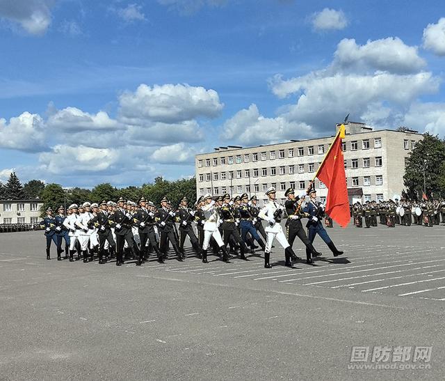 解放军仪仗分队将参加白俄罗斯解放80周年庆祝阅兵活动