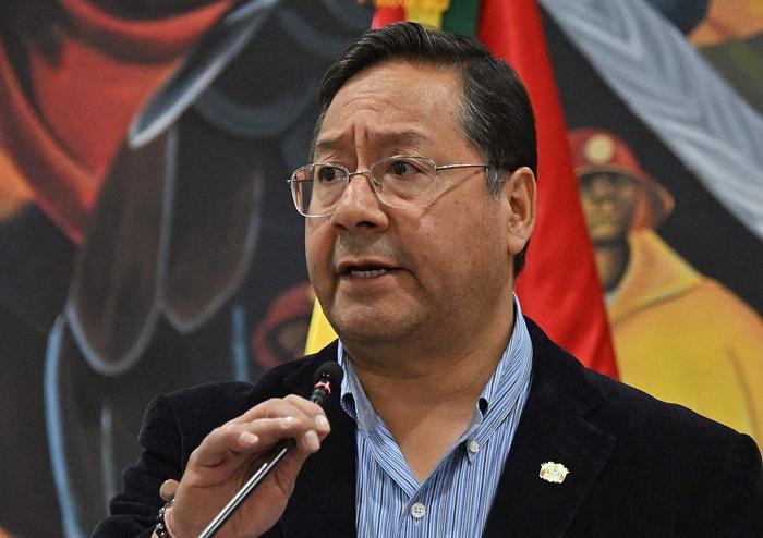 政变是“自导自演”？玻利维亚总统愤怒驳斥