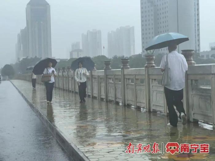 周末“泡汤”！明日起，广西将有持续性暴雨