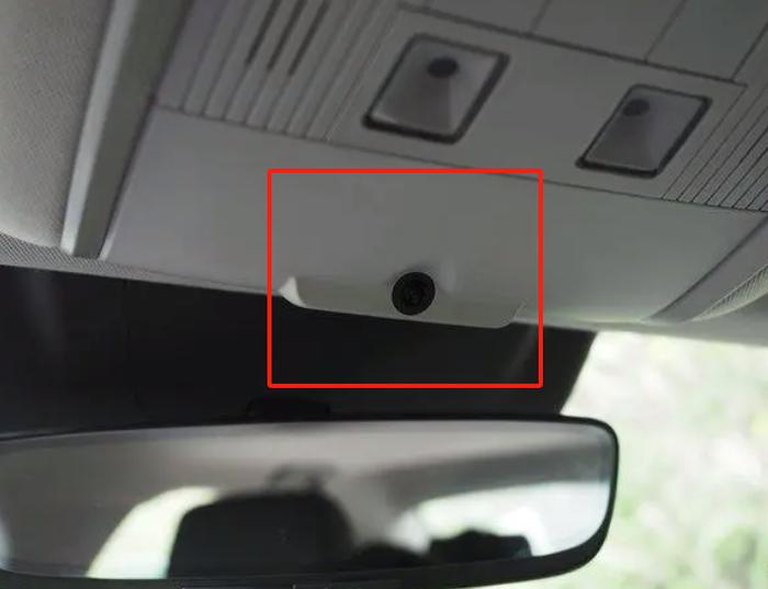 智能汽车时代，咋防车内摄像头泄密？