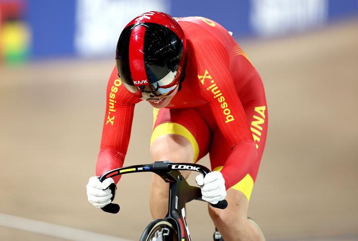 中国自行车队公示巴黎奥运会参赛名单，奥运冠军鲍珊菊在列