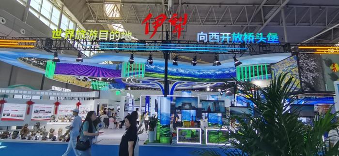 第八届中国-亚欧博览会|新疆伊犁“紫色经济”初现产业潜力