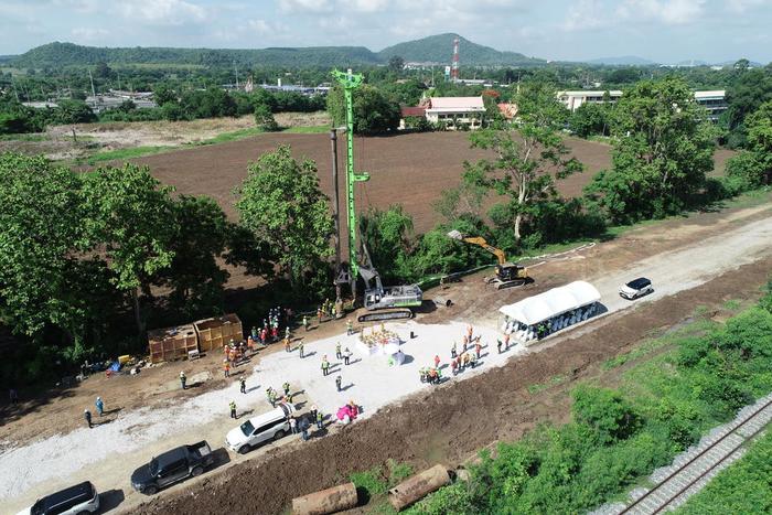 中泰铁路一期土建工程耿奎-冈东段开始主体施工(图2)