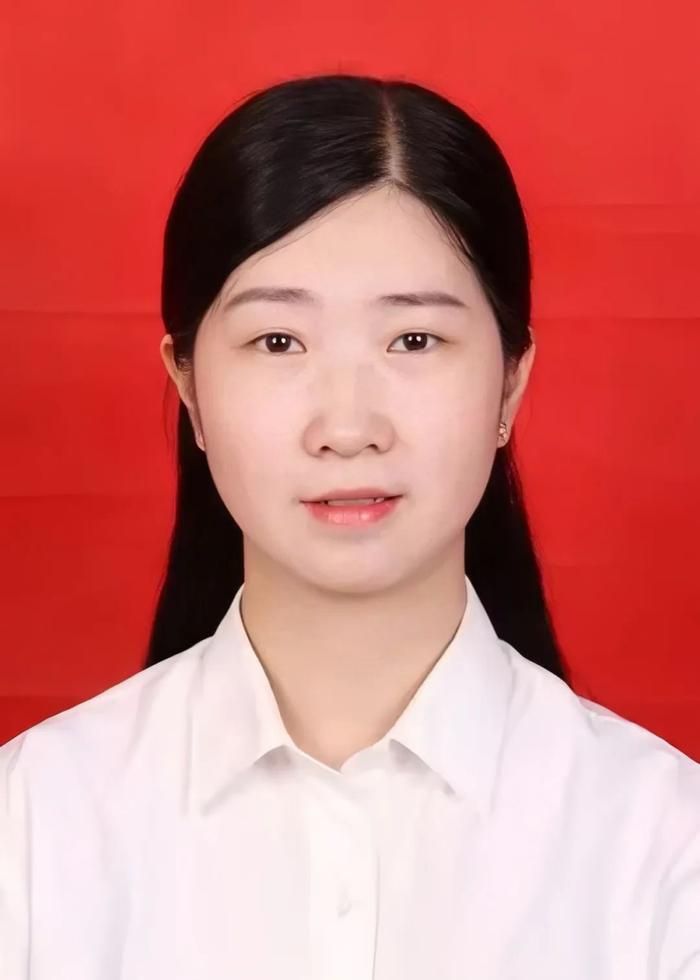 唐澜（女，1989年出生），任副县长
