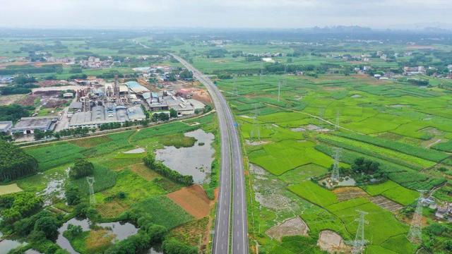 出行更便捷！贵港西外环高速公路建成通车