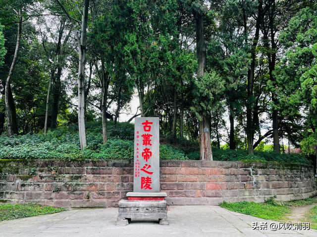 不输江南!距离成都1h,藏着一处精美的古典园林,盛夏赏荷正当时-成都最好玩的古城