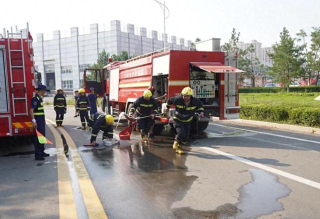 长春市消防救援支队第八届消防运动会盛大开幕
