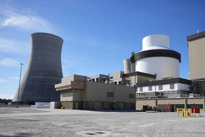 “美国科技大厂加紧布局核电站”