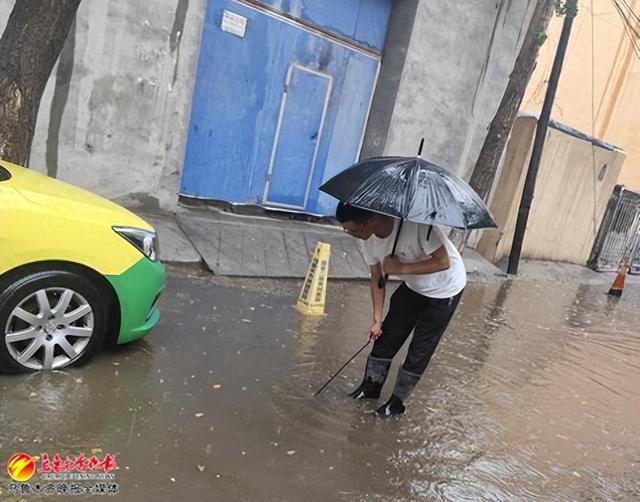 乌鲁木齐各区多举措应对强降雨天气 保障群众生产生活安全