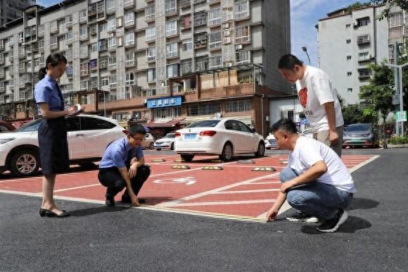 重庆开州检政联动 助力无障碍停车位持续“扩圈”