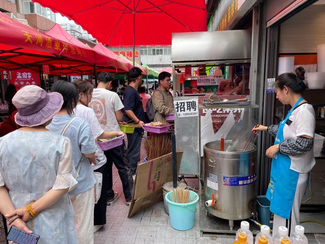 记录中国｜天水行走观察：当流量的潮水退去，会留下哪些印记