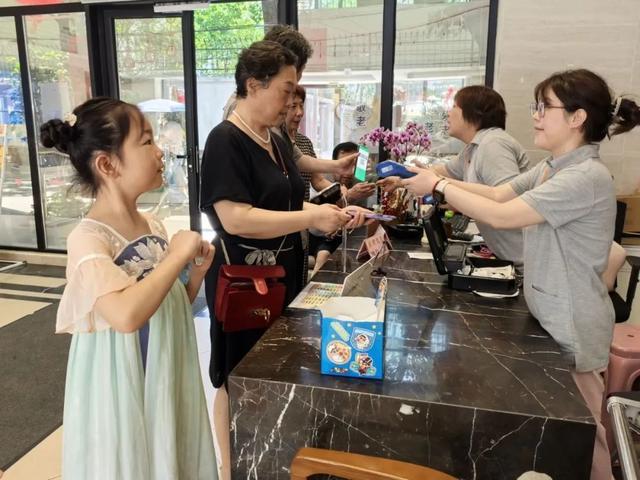 10元一份！上海长宁这个“社区食堂”上新“儿童套餐”