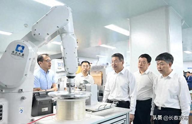 王子联到中国科学院长春光机所调研：加速科技成果就地转化 培育壮大新质生产力
