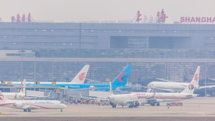机场业务量加速恢复！上海机场上半年净利预计超7.1亿元，增超4倍