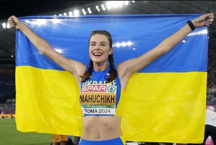 这位乌克兰女子，打破一世界纪录