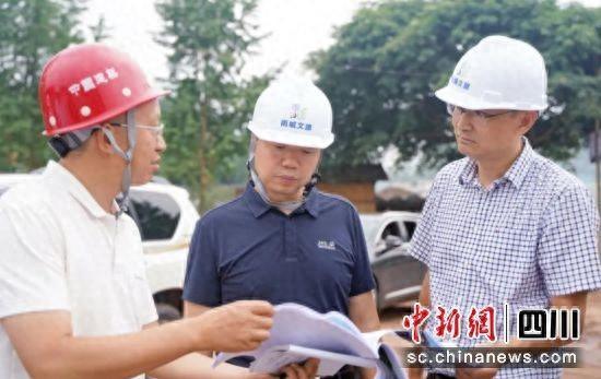 雅安雨城：做好重点文旅项目和人居环境提升