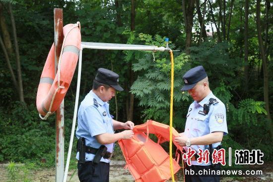 谷城公安落实“主防警务”筑牢防溺水安全堤