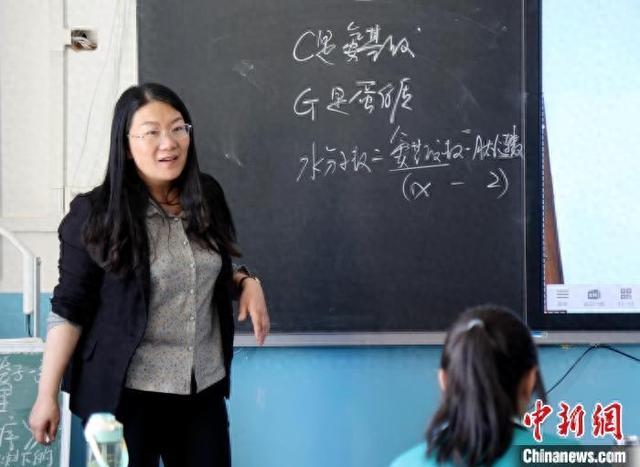 （身边的变化）江苏援青教师：教育如育白杨，培根、拔节、凌云