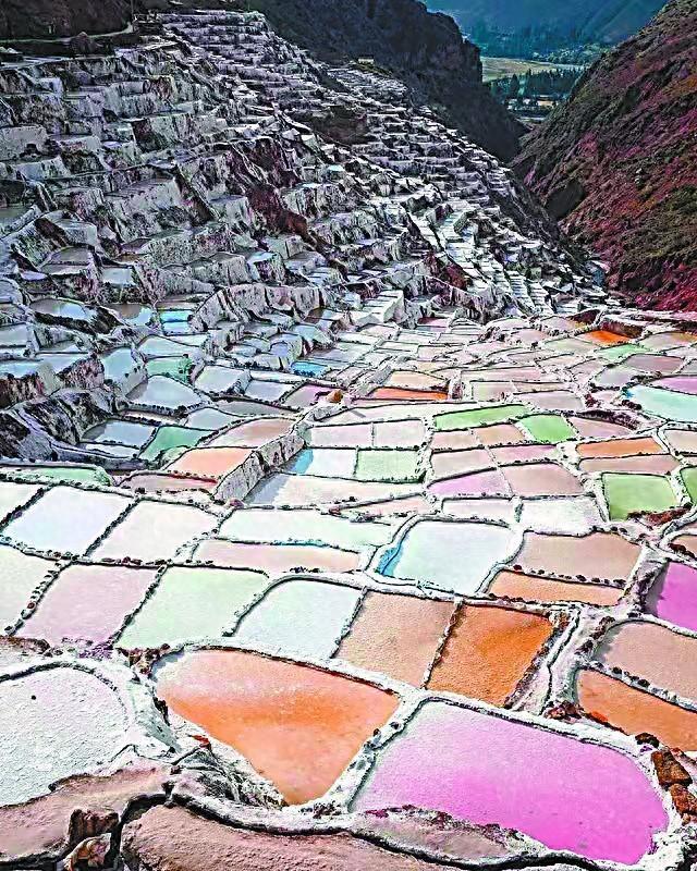 秘鲁马拉斯盐田，彩色的“天空之境”